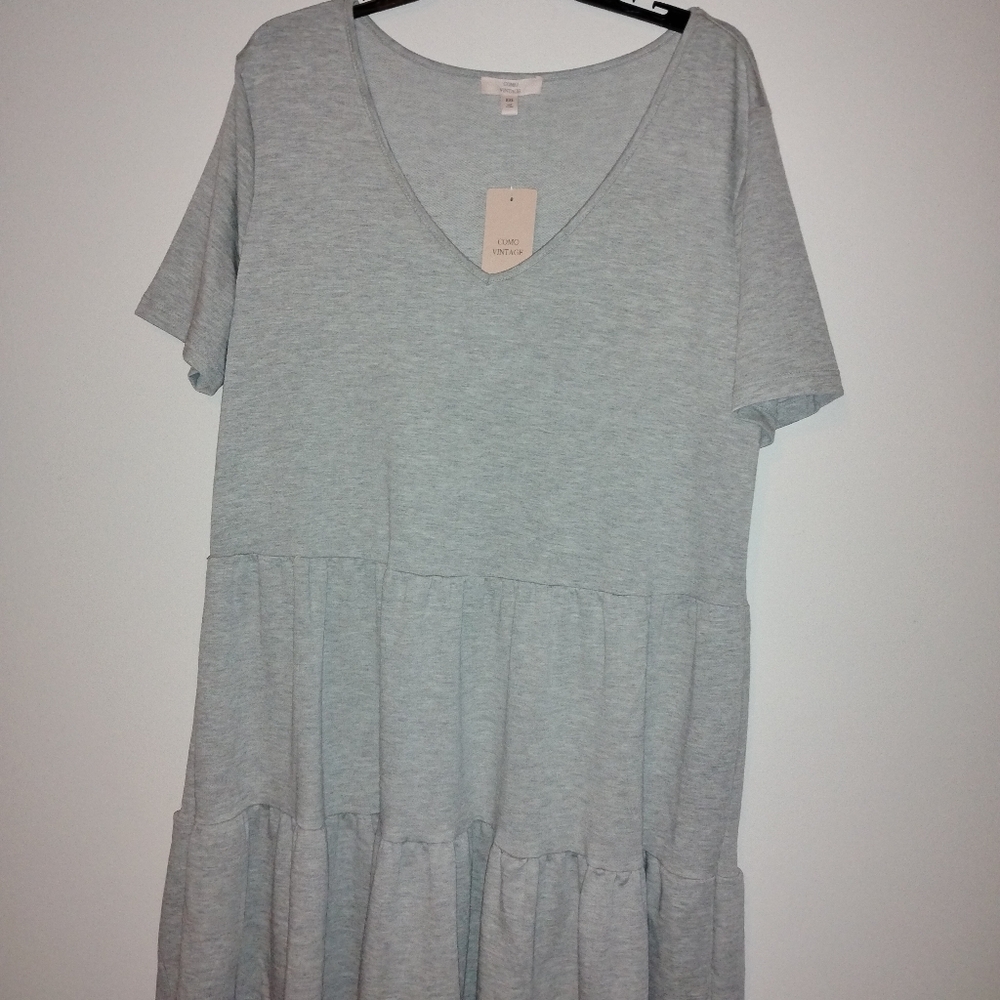 Como Vintage Light Gray V-Neck Top